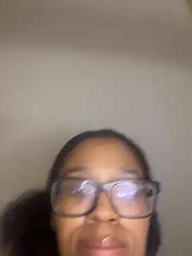 YeahhhitsBreezy's Webcam Show