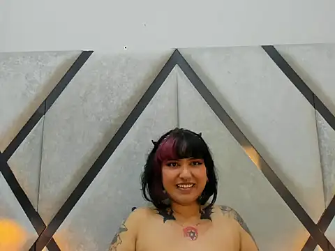 Raven_Crows 라이브 XXX 채팅