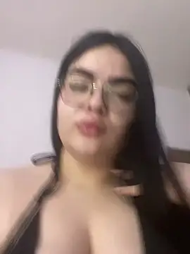 Angelica_big69 Chat XXX in diretta