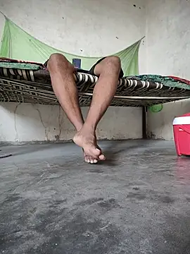XXX chat uživo modela BigFeet96