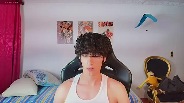 Nude_Boy18's Live XXX Chat