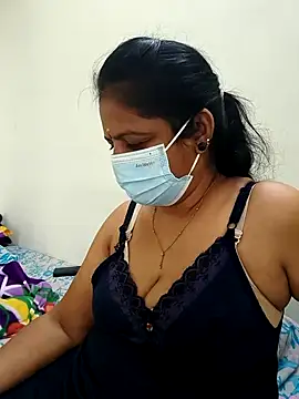 tamil_manjalmaami's Live XXX Chat