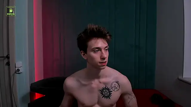 Онлайн чат XXX ares_pallini