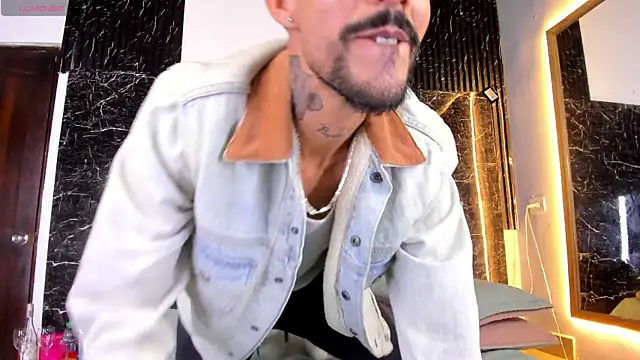 Leo_Vespern Webbikameraesitys