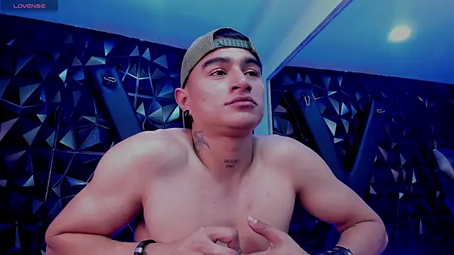 LiamDeeps élő XXX-chatje