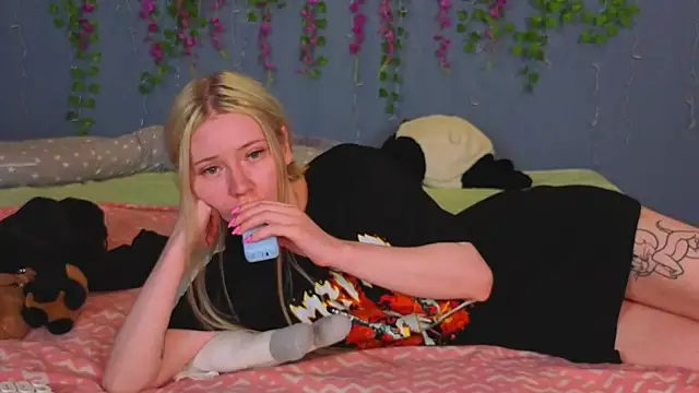 Živý XXX chat Lillie_Berry