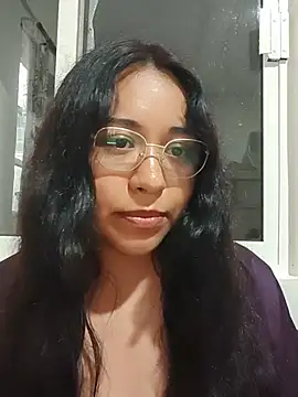 _MayaOniOni_'s Live XXX Chat