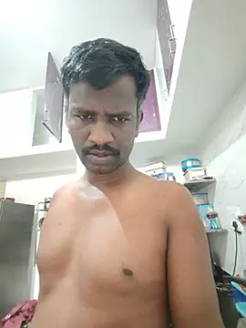 Paramkeerthi Chat XXX in diretta
