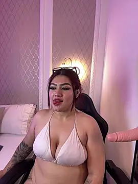 julieta_wildblood's Live XXX Chat