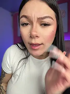 Megaan__More's Live XXX Chat