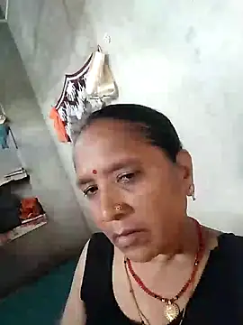 Loomaraj's Live XXX Chat