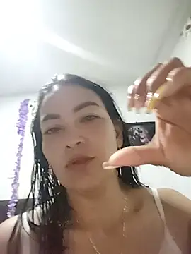 LuluDream élő XXX-chatje