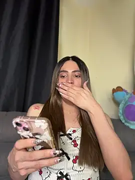 XXX chat uživo modela Lottus_fire