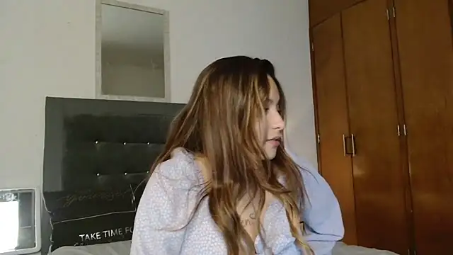 3littles' Live XXX Chat