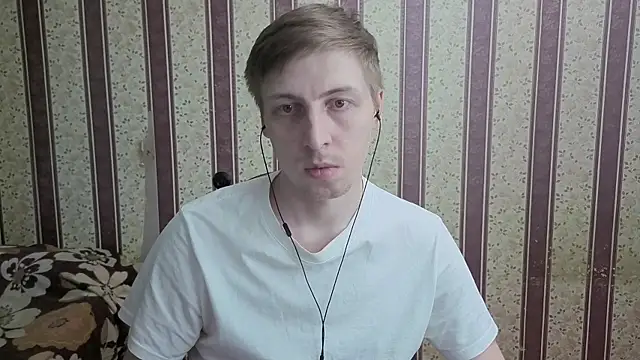 Darien_Brown: онлайн-секс-чат