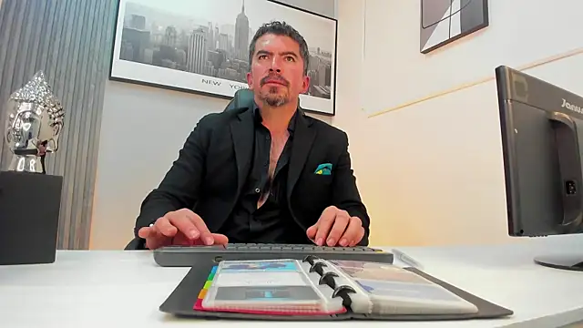 Chat XXX ao vivo de JuanKFit_45