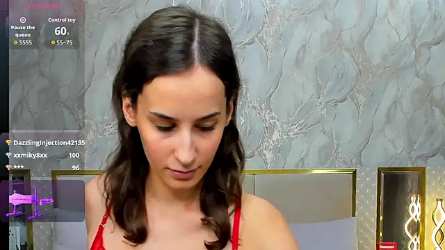 Chat +18 de TeonaKisss ao vivo