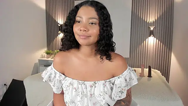 Zafiiraa Live XXX-chat