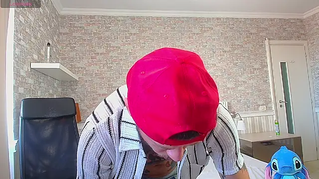 JonahShaw Live XXX Chat
