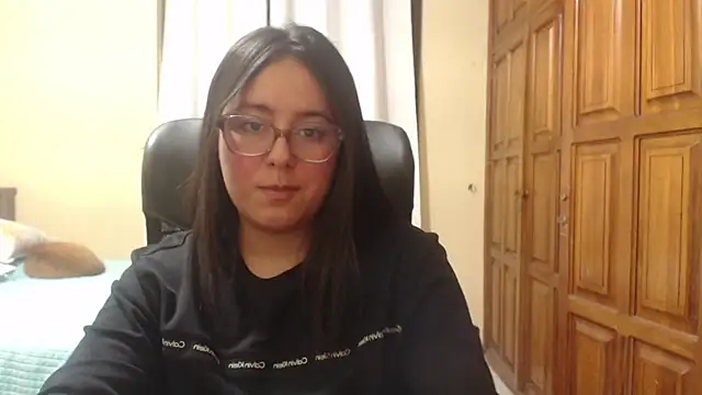 دردشة Venus_cat_ الجنسية المباشرة