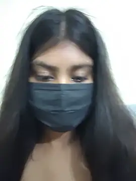 RAGNI-Love Chat XXX in diretta