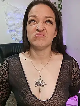 Isa_bluee's Live XXX Chat