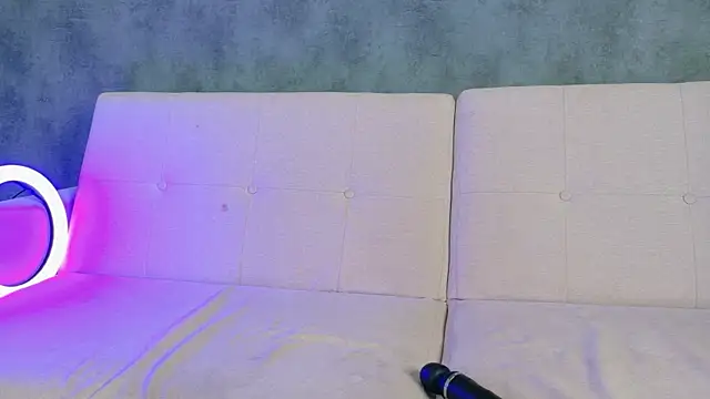 OnlyForYou_のライブXXXチャット