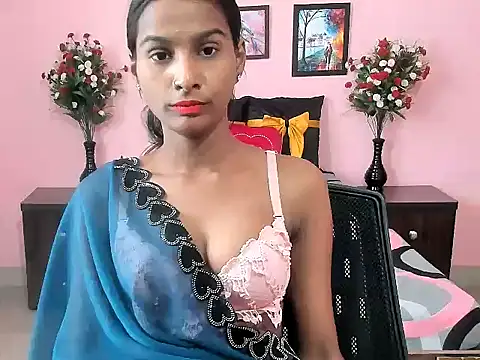 Melis_Sandra Adlı Modelin Canlı XXX Sohbeti