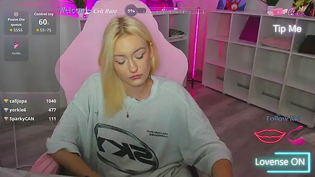 Golden__Whisper's Live XXX Chat