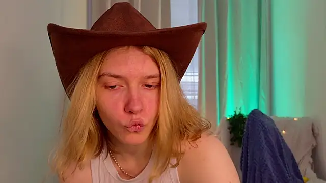 Chat XXX en directo de MilanaRayy
