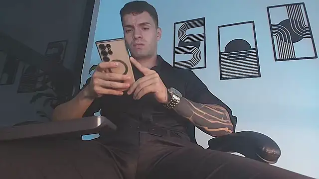 ALPHA_DOMINUS_'s Live XXX Chat