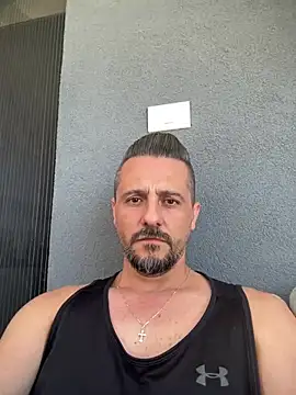 Онлайн чат XXX InsaneMattt