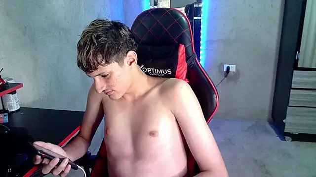 Pablito_Junior11のライブXXXチャット