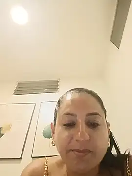 Salvaje_ambitious' Live XXX Chat