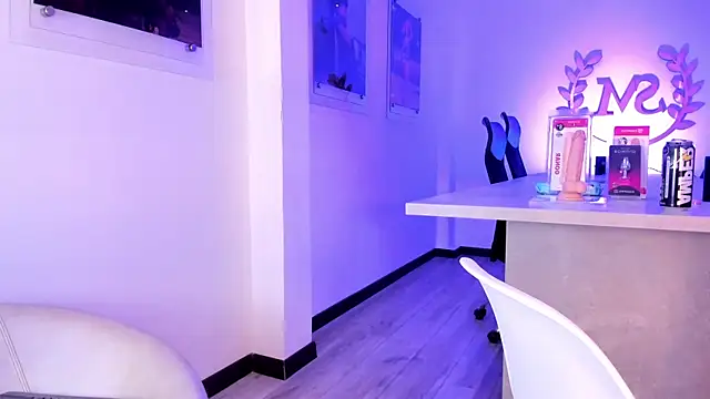 MaiaLopez's Live XXX Chat
