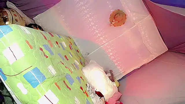 Chatroom XXX en direct de lilith-12