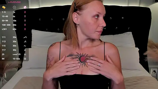 Chat +18 de LianaFord ao vivo