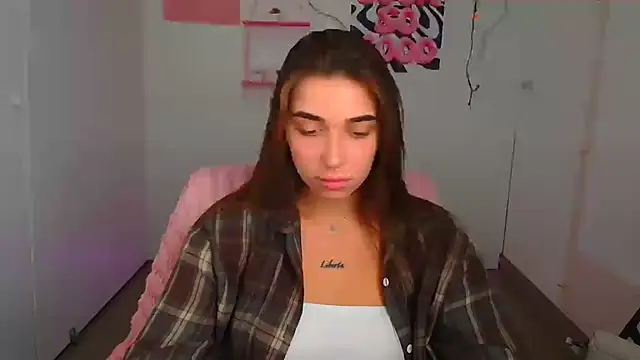 NikaMystic's Live XXX Chat