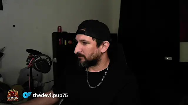 DevilPup75_'s Live XXX Chat