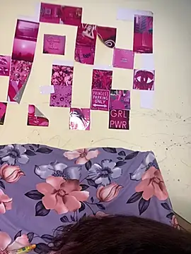 Queen_Rosyy 라이브 XXX 채팅