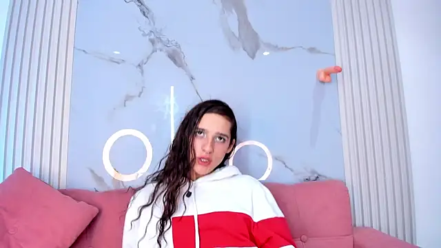 צ'אט XXX בשידור חי של CandyDance1_