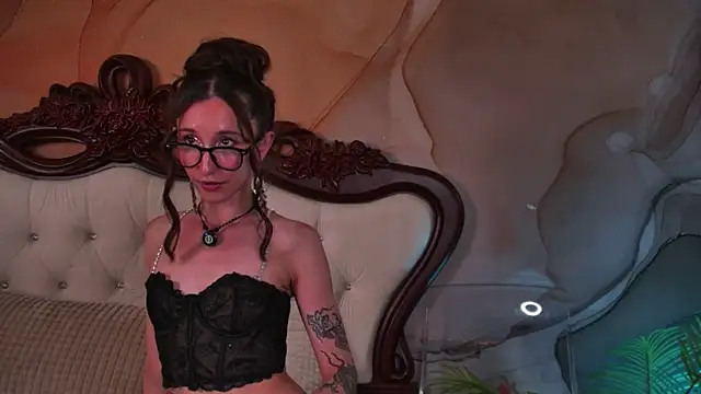 LizaMoon__ Chat XXX in diretta