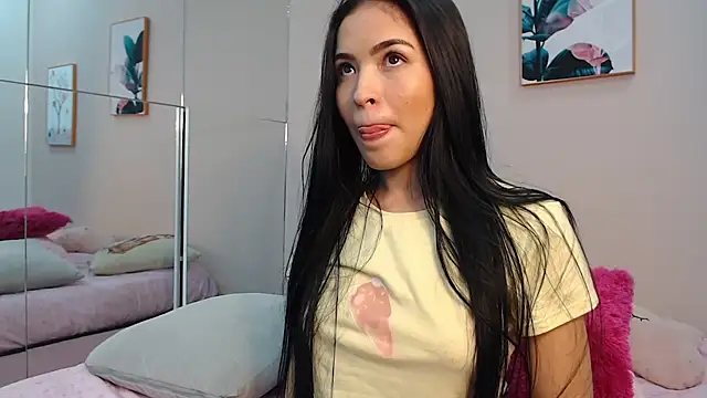 XXX chat uživo modela zooombee