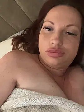 BustyBunny40's Live XXX Chat