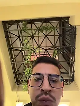 Chat XXX en directo de Juann-cock