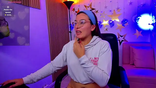 دردشة allison_mc الجنسية المباشرة