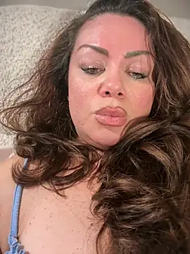 Chatroom XXX en direct de BadAssVeronica