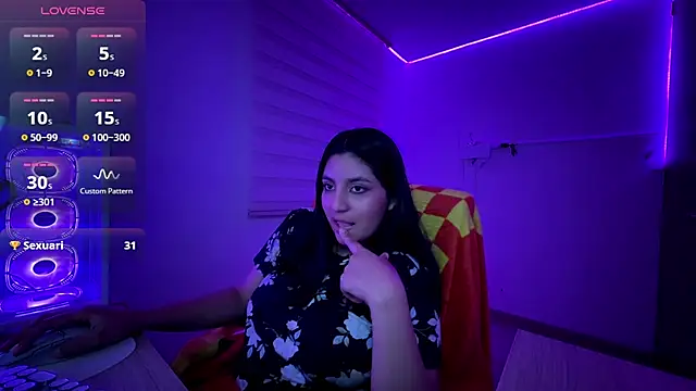 cloe_small Live XXX-chat