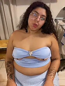 Chullsita XXX чат на живо