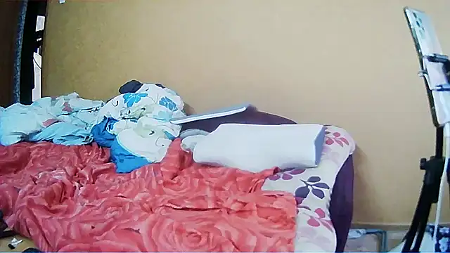 LiluHot – Live XXX-chat